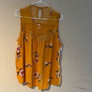 Yellow flowered shirt XXXL